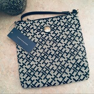 Tommy Hilfiger Bags - TOMMY HILFIGER | Crossbody Bag Tommy Hilfiger Bags - TOMMY HILFIGER | Crossbody Bag